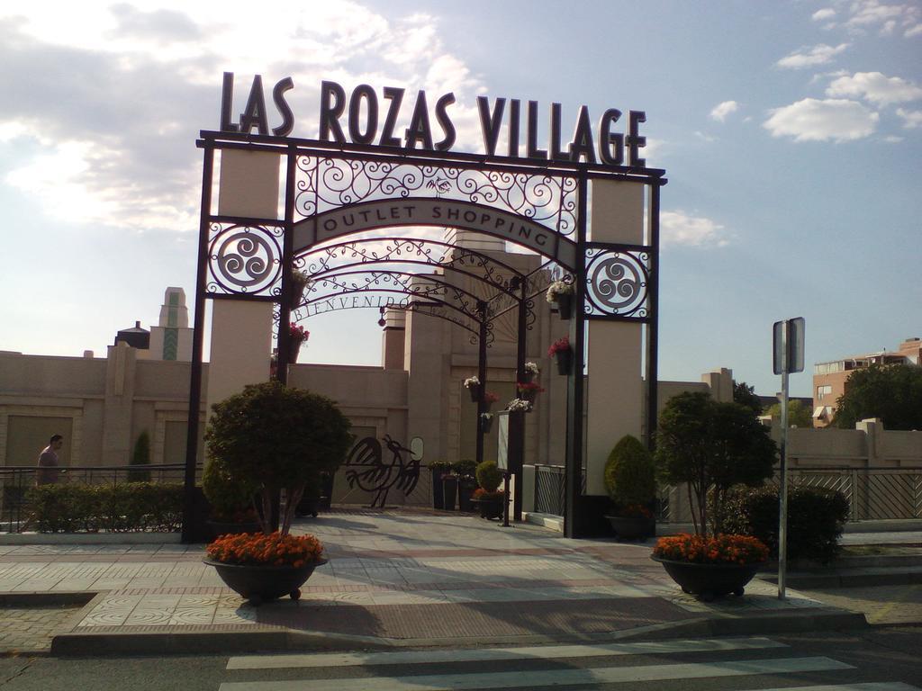 Apartamento Las Rozas Village Oda fotoğraf